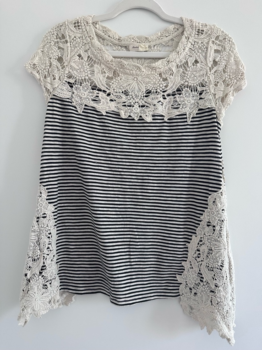Anthropologie Meadow Rue Cream Crochet Yoke Striped Tee - Black & Cream